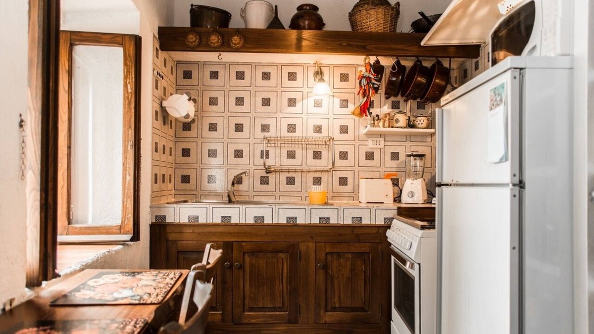 Lake Bracciano Apartment | Historic apartment by Castle on Lake Bracciano, easy access to Rome