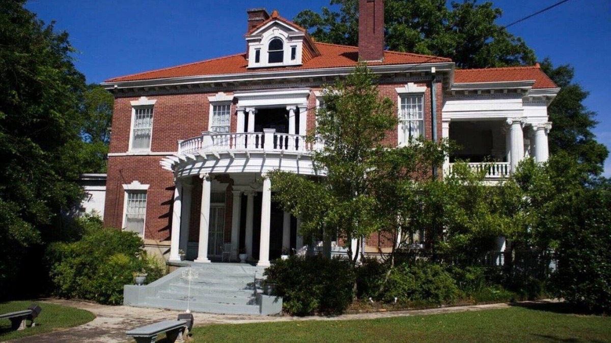 McComb House | Historic Brentwood