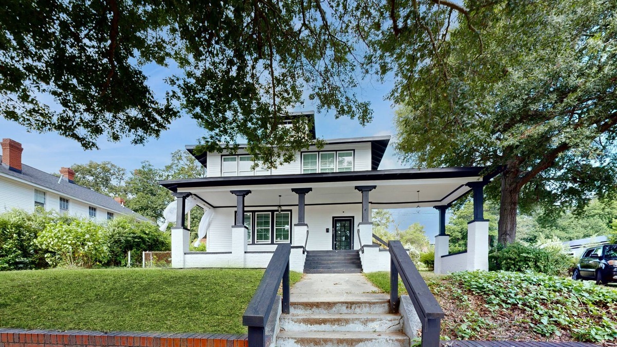 Midtown House | Historic charm and great location - Experience all Augusta has to offer