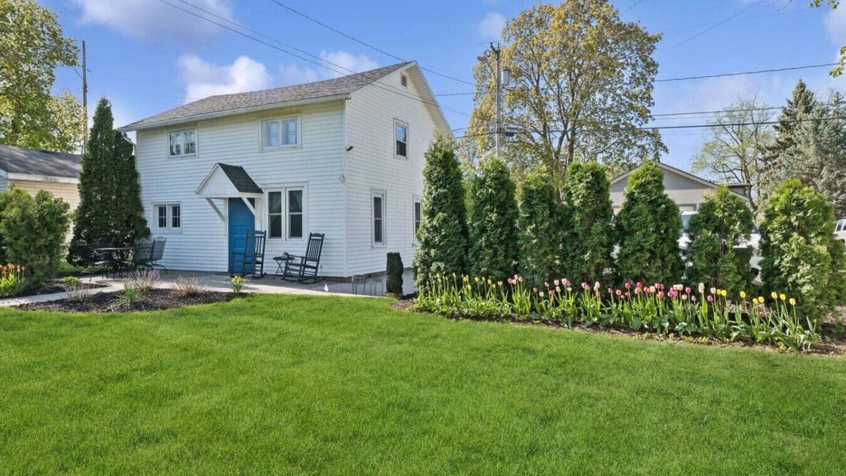 Lake Geneva House | Historic Coach House in Historic Lake Geneva