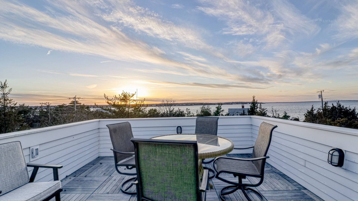 East Chop House | Historic, dog-friendly beach view house with fast WiFi, ocean view, & grill