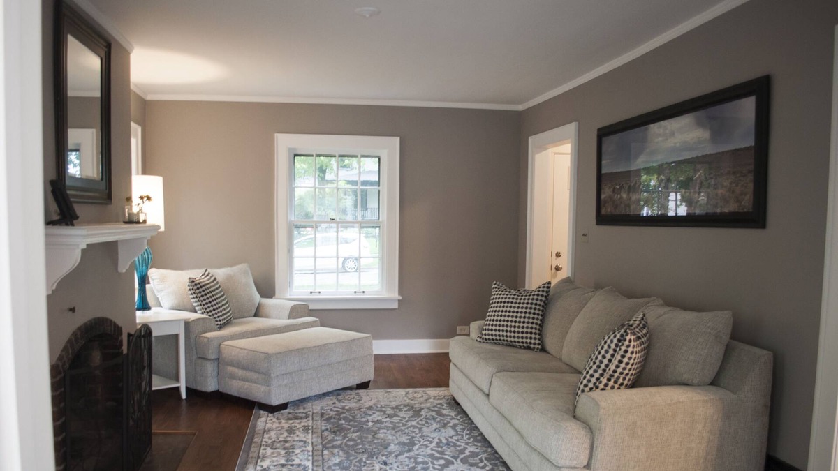 Naperville House | Historic Downtown Naperville--Newly Remodeled Home