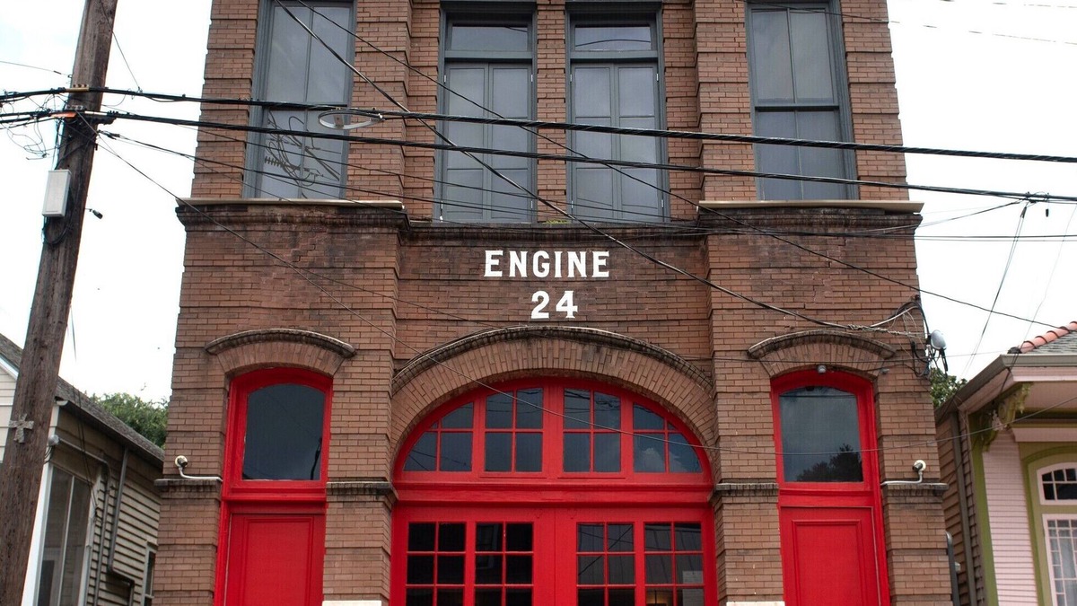 Bywater Bed & Breakfast | Historic Firehouse in the French Quarter! Queen suite with private bathroom.