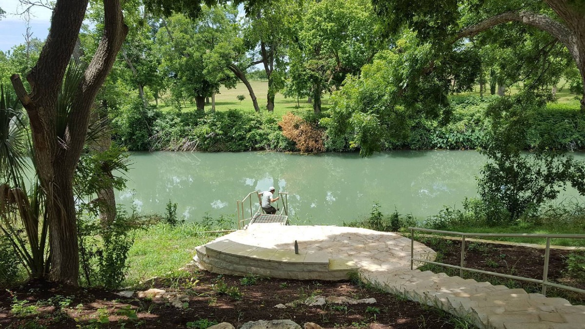 Martindale House | Historic Getaway On The San Marcos River