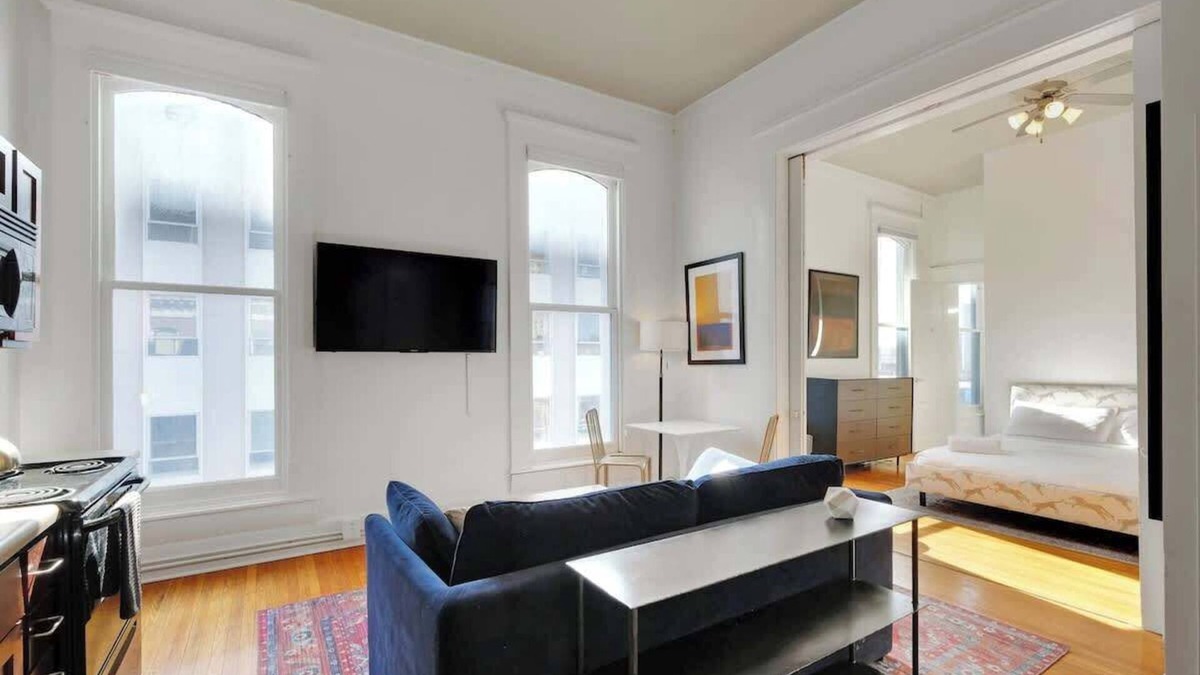 Downtown Louisville Apartment | Historic Guthrie Coke Lofts, Downtown Louisville