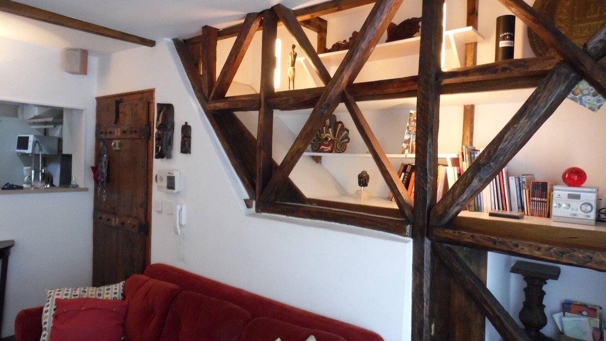 Pena Apartment | Historic heart apartment