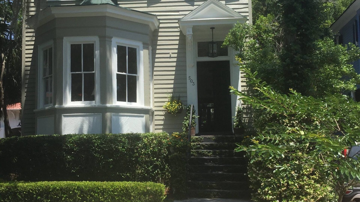 The Point House | Historic home centrally located on The Point in Beaufort's Historic District