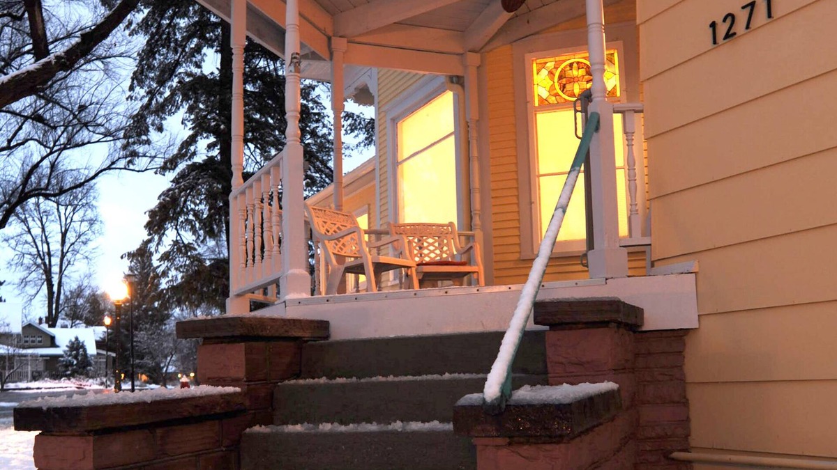 Longmont House | Historic Home in West Side Neighborhood. Next Door to the famed West Side Tavern
