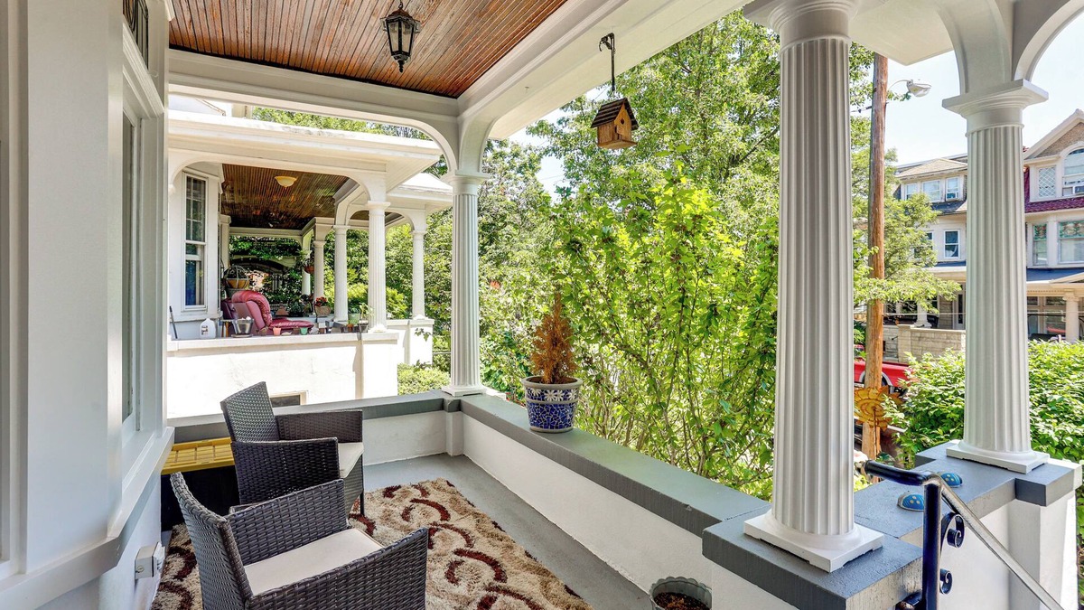 Reading Cottage | Historic Home w/Yard in the Heart of Reading!