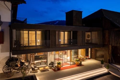 Valdaora Hotel | Historic Hotel Alte Goste