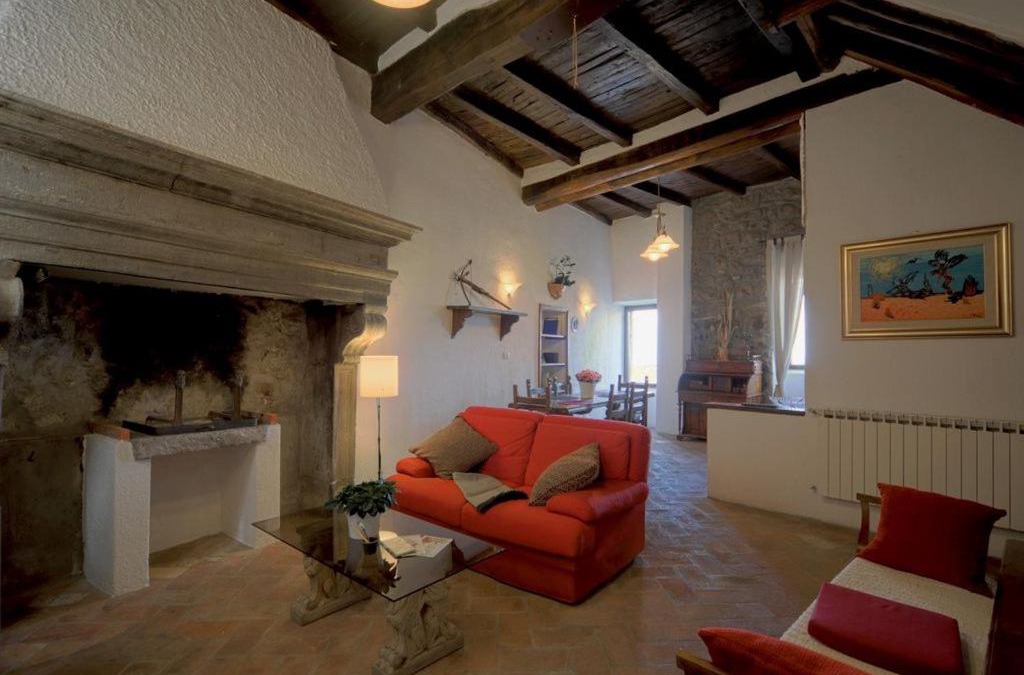 Montefiascone House | Historic house