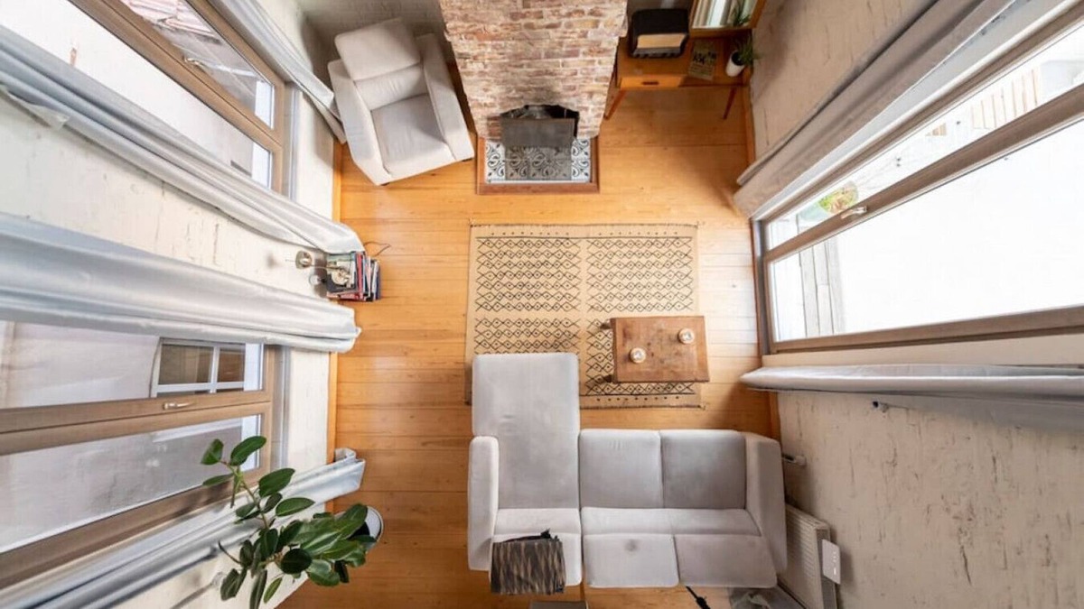 Asmali Mescit Apartment | Historic Loft w/Terrace and Old Istanbul View