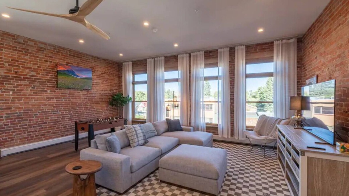 Gunnison Apartment | Historic Main Street Lofts - 3rd floor