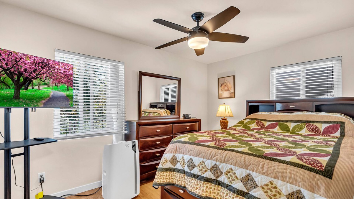 Folsom Cottage | Historic Oldtown Folsom! Charming, updated cottage near Sutter Street