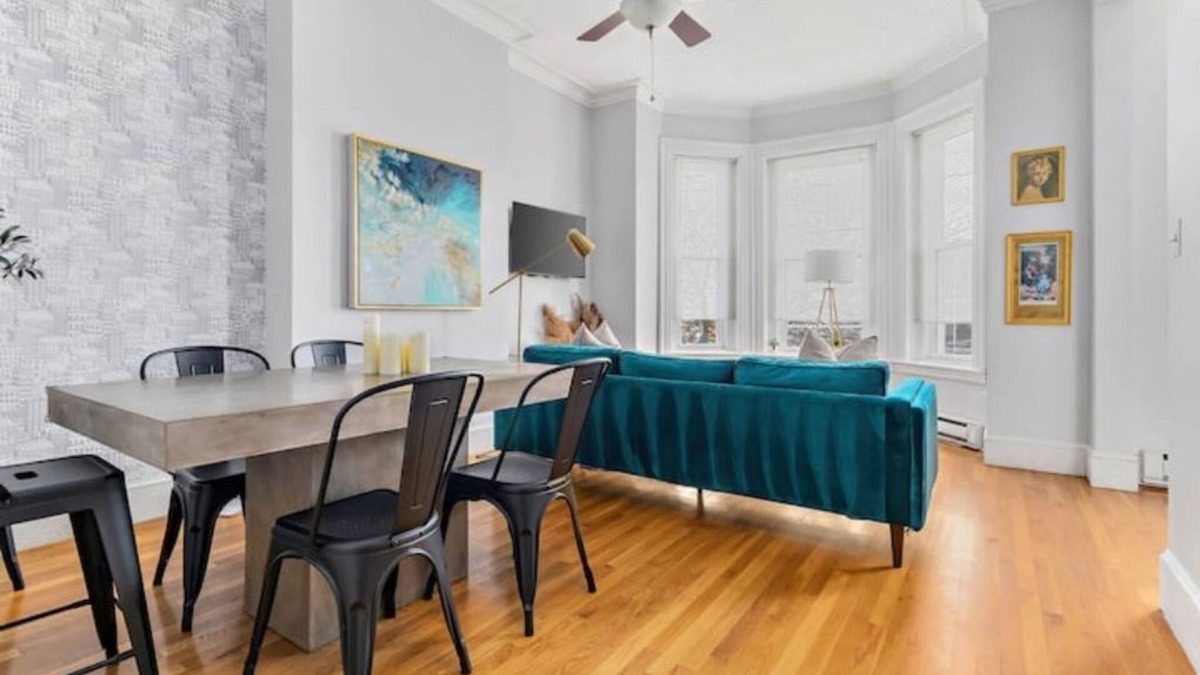 Ward Two Condo | Historic Somerville Cambridge 1 Bed, Inman Square
