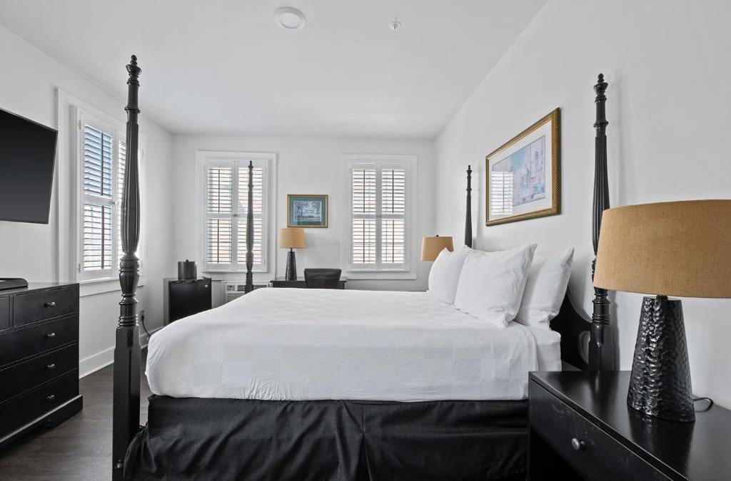 Faubourg Lafayette Hotel | Historic Streetcar Inn