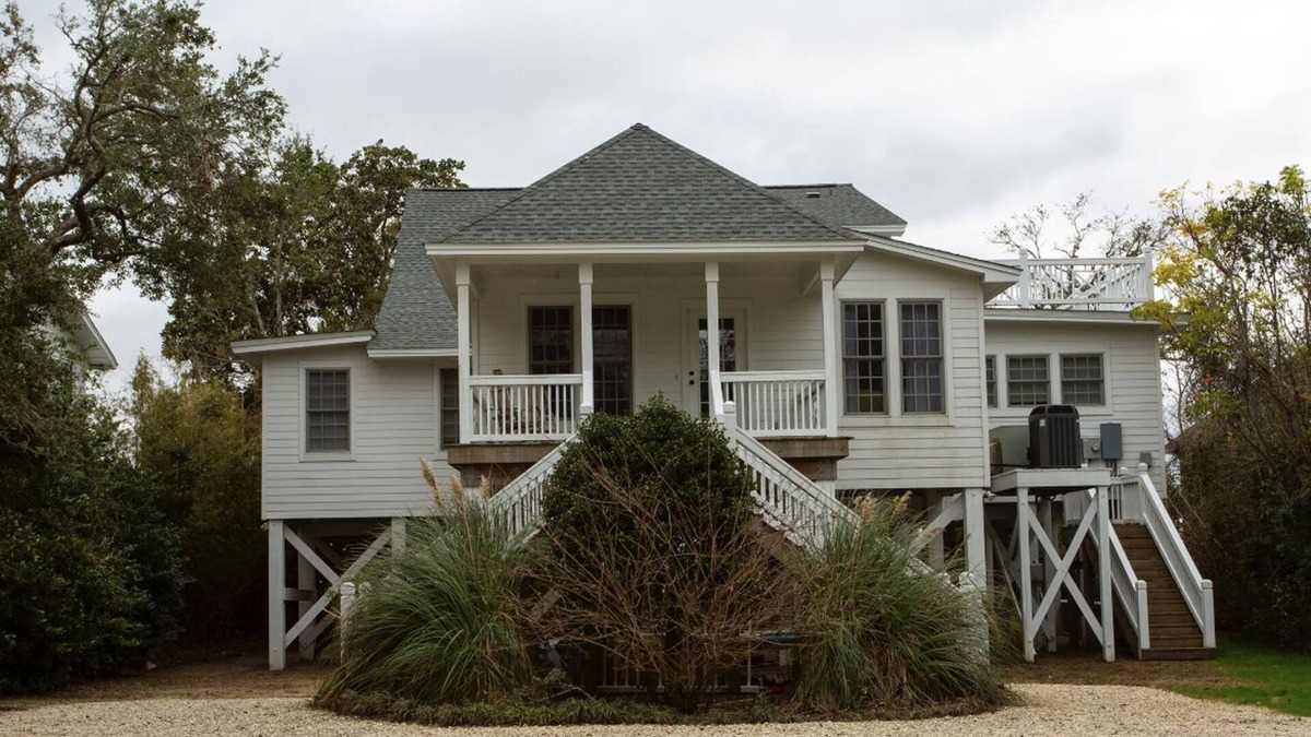 Fairhope House | Historic Tucker Bay House