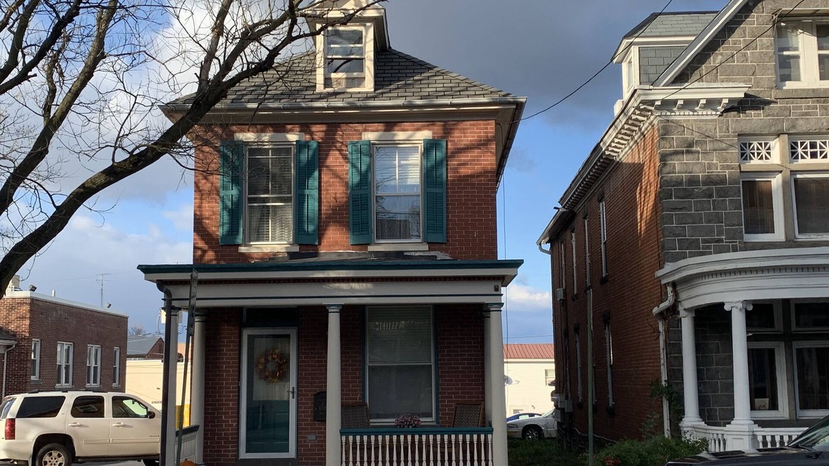 Gettysburg House | Historic Victorian in the heart of Gettysburg!