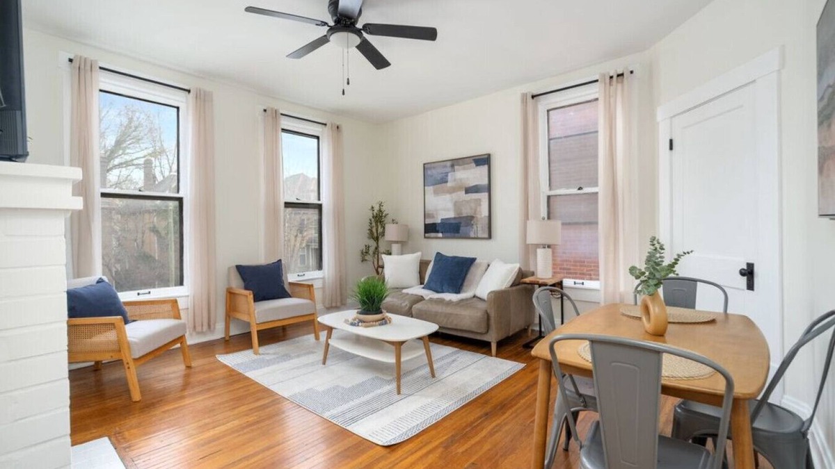 Victorian Village Apartment | Historic |Victorian Village | Free Parking | Steps to OSU