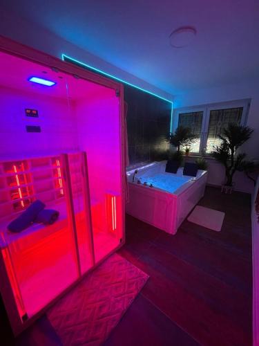 Ruettenscheid Apartment | Historic vintage Suite with Jacuzzi & Sauna