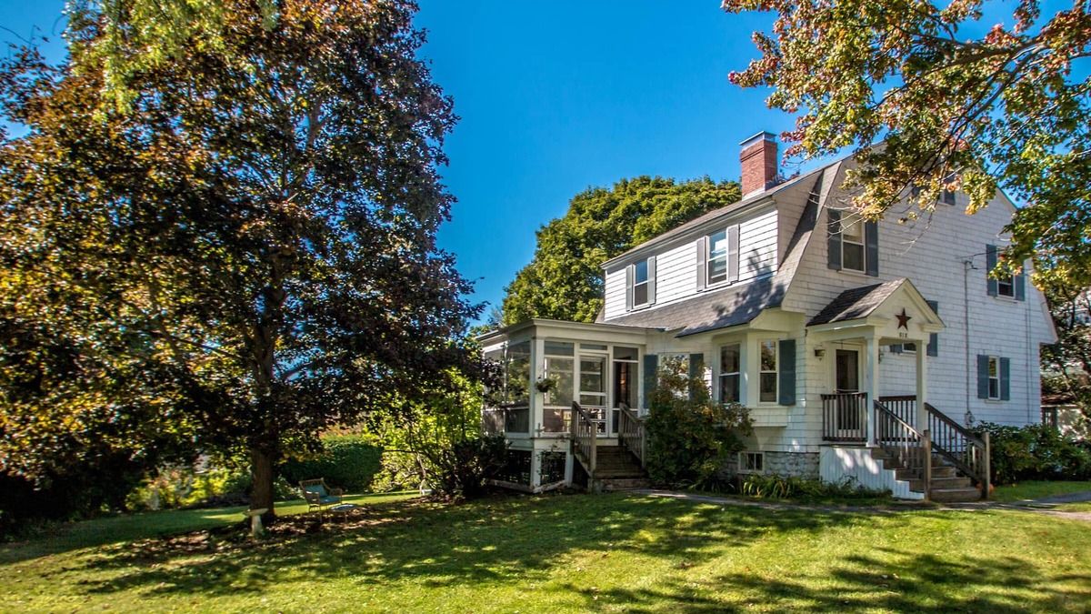 Wolfeboro House | Historic Wolfeboro Home one block to Village