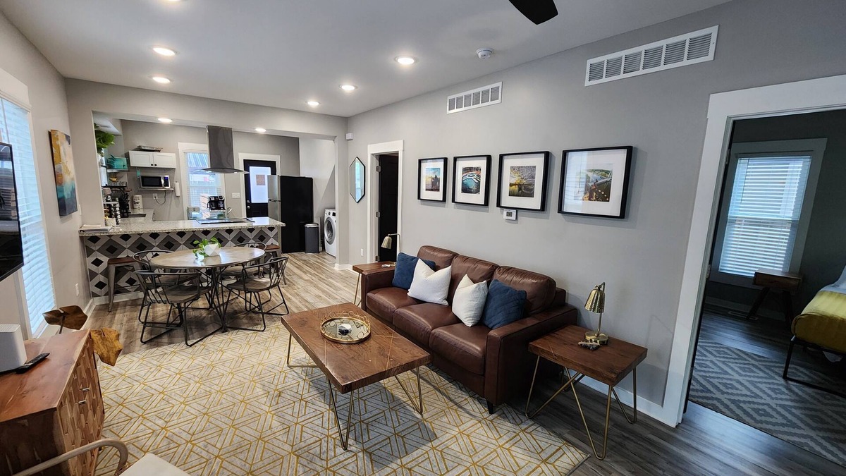 Wichita House | Historically Luxurious Delano