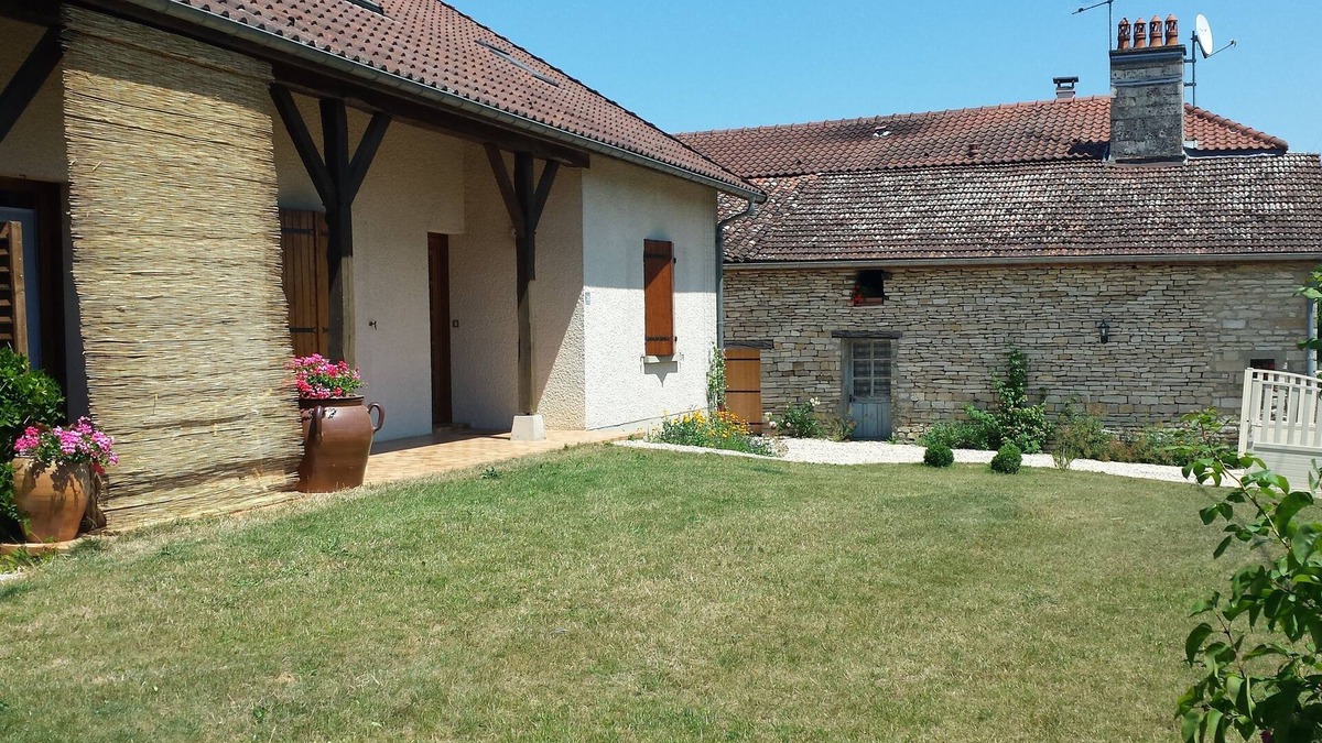 Jagée Cottage | History of . ' cottage with three bedrooms