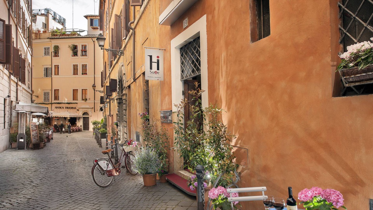 Rione V Ponte Apartment | HiSuiteROME