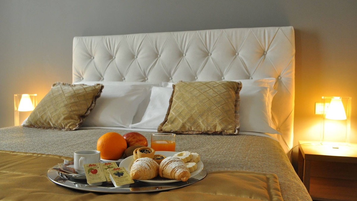 Pre Hotel | HNN Luxury Suites