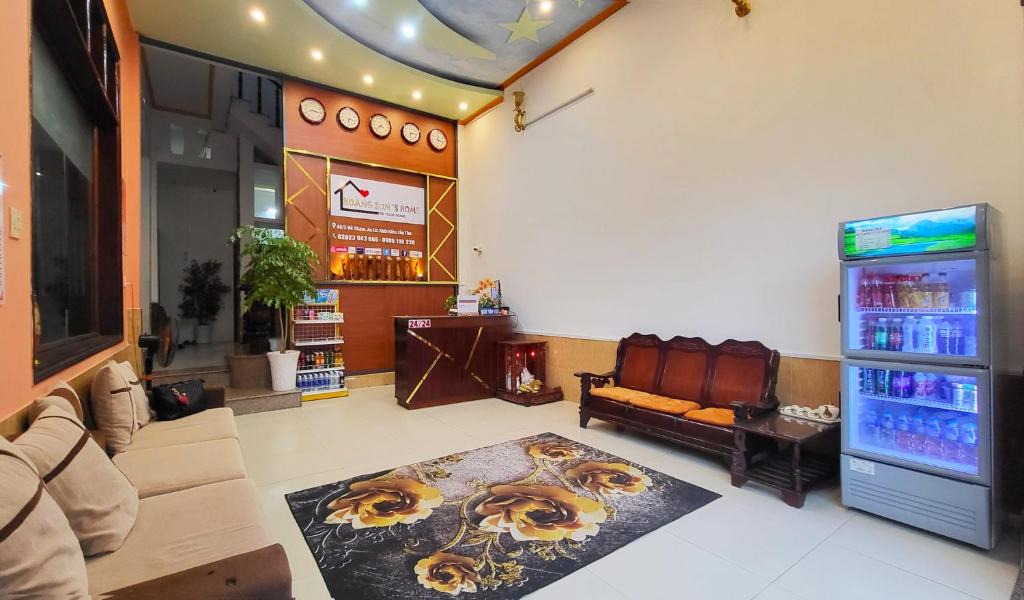 Ninh Kieu Hotel | Hoàng Sơn's Home