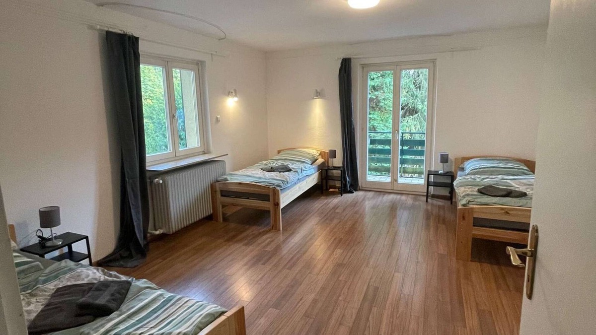 Unterreichenbach Apartment | HÖ01 large apartment with dryer and washing machine
