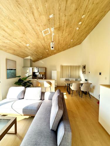 Fujiyoshida Apartment | Hoco 富士急ハイランド