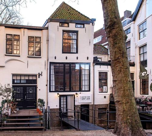 Gouda Bed & Breakfast | Hofje van Sint Jan