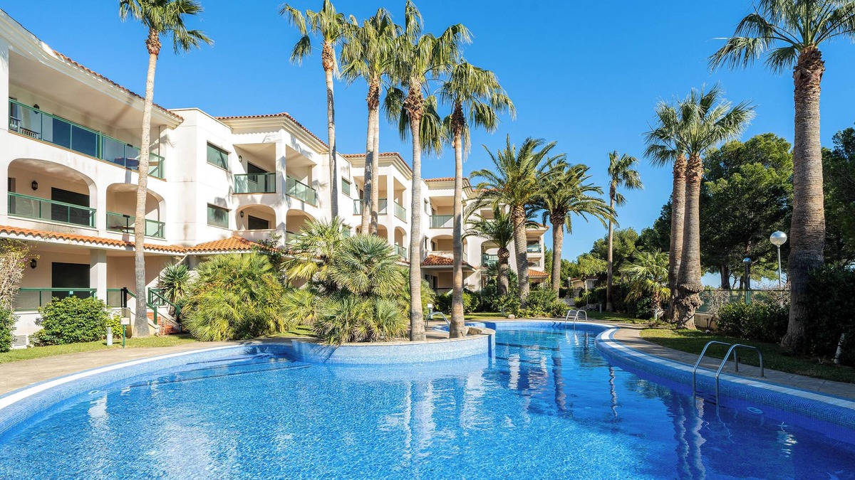 L'Hospitalet de l'Infant Apartment | Holdiday Apartment 'Costa Linda 1' with Sea View, Pool & Wi-Fi
