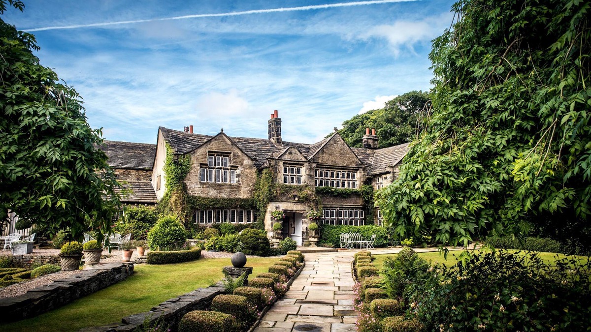 Ogden Hotel | Holdsworth House