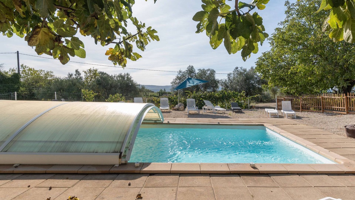Saint-Sauveur-de-Cruzieres House | Holiday Home 'Gîte 1 - La Tour' with Lake View and Wi-Fi