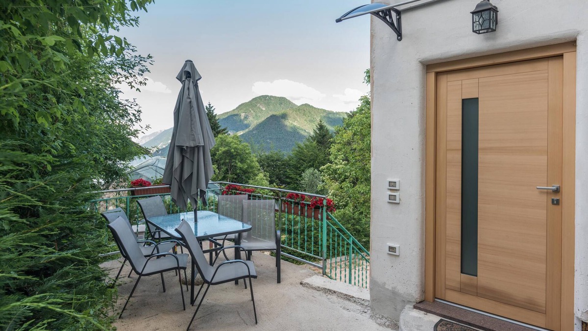 Altopiano della Vigolana House | Holiday Home Casa Nobili with Mountain View, Garden & Terrace