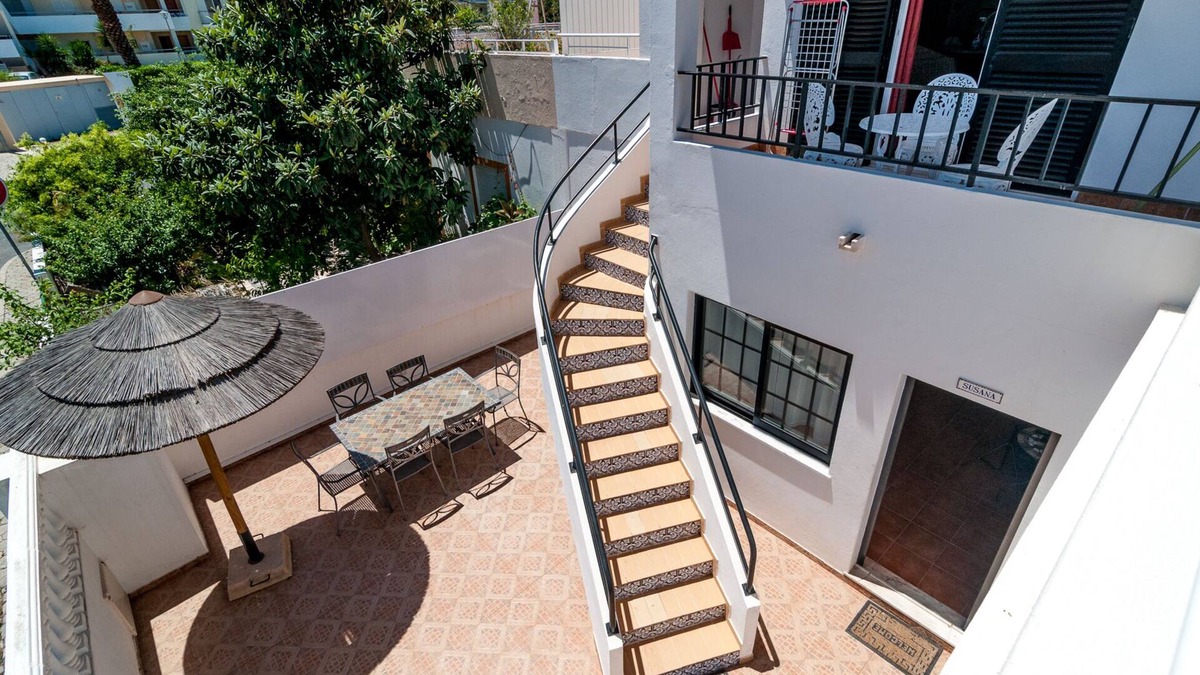 Alvor House | Holiday 5 Bedroom House near the Beach