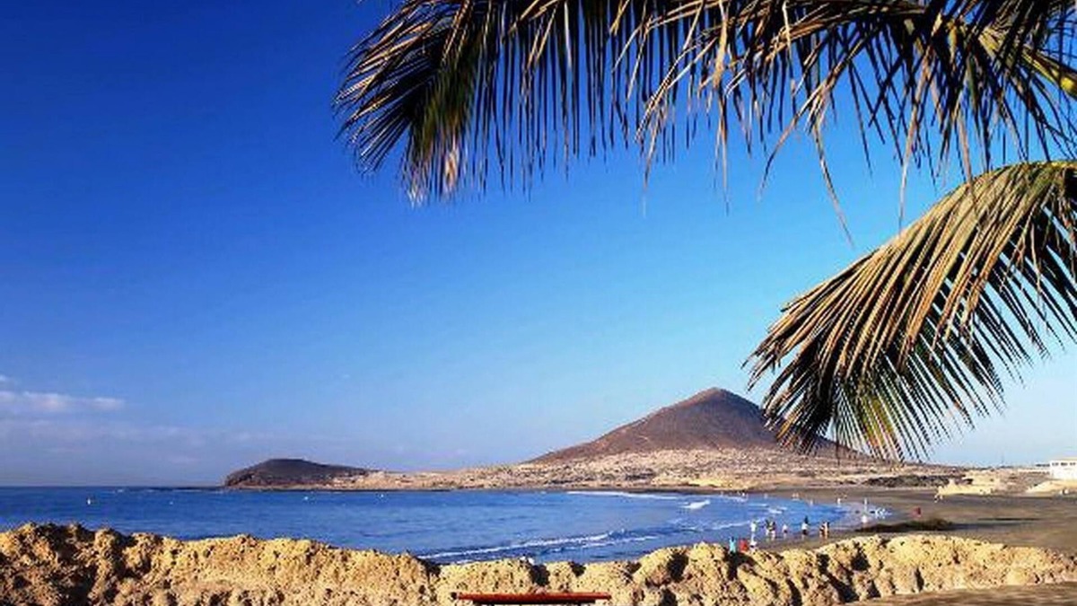 El Medano Apartment | Holiday Accommodation "El Medano" with beach view