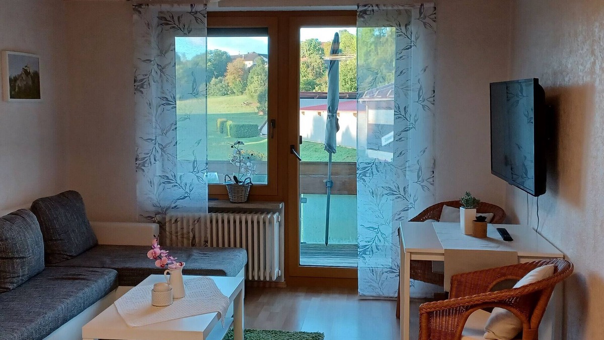 Leibertingen Apartment | 'Holiday Accommodation Lukas' with Shared Terrace, Shared Garden and Wi-Fi