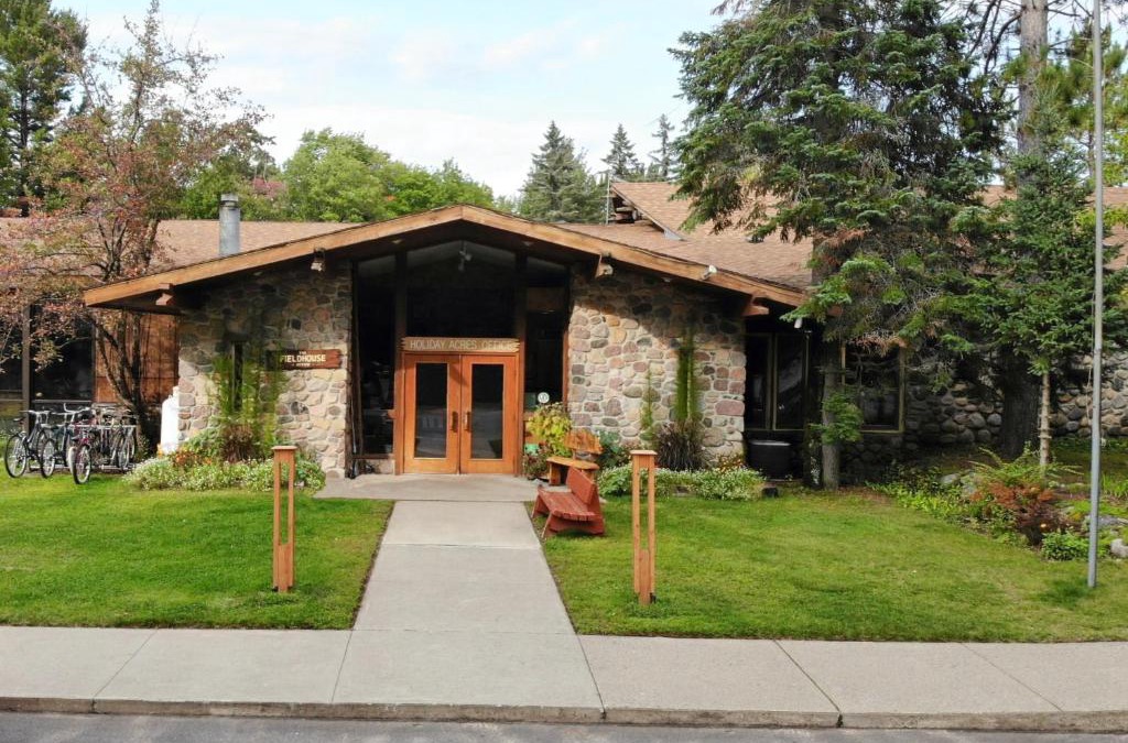 Rhinelander Resort | Holiday Acres Resort