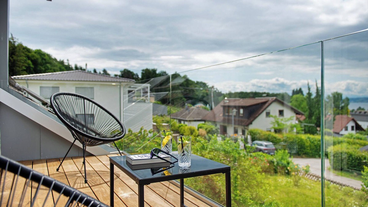 Unteruhldingen Apartment | Holiday Apartment 'With Lake View'