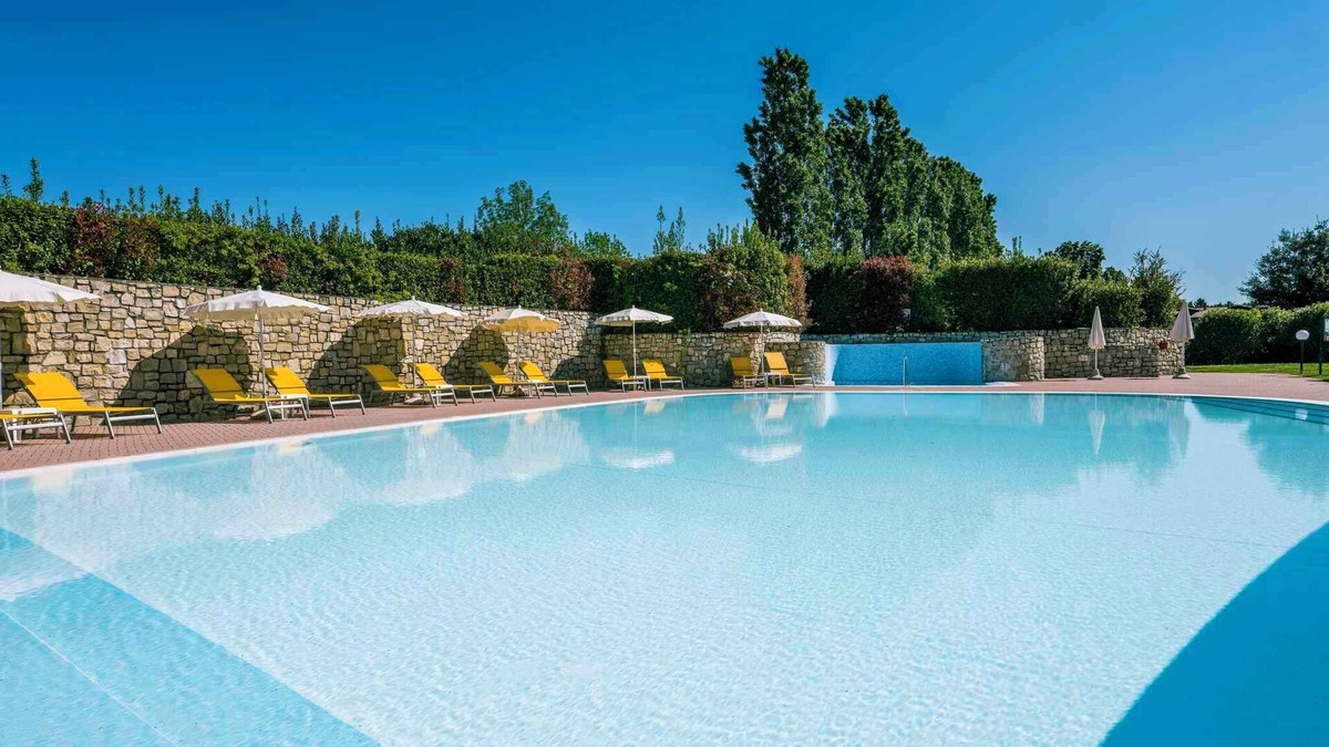 Peschiera del Garda Apartment | Holiday apartment with pool