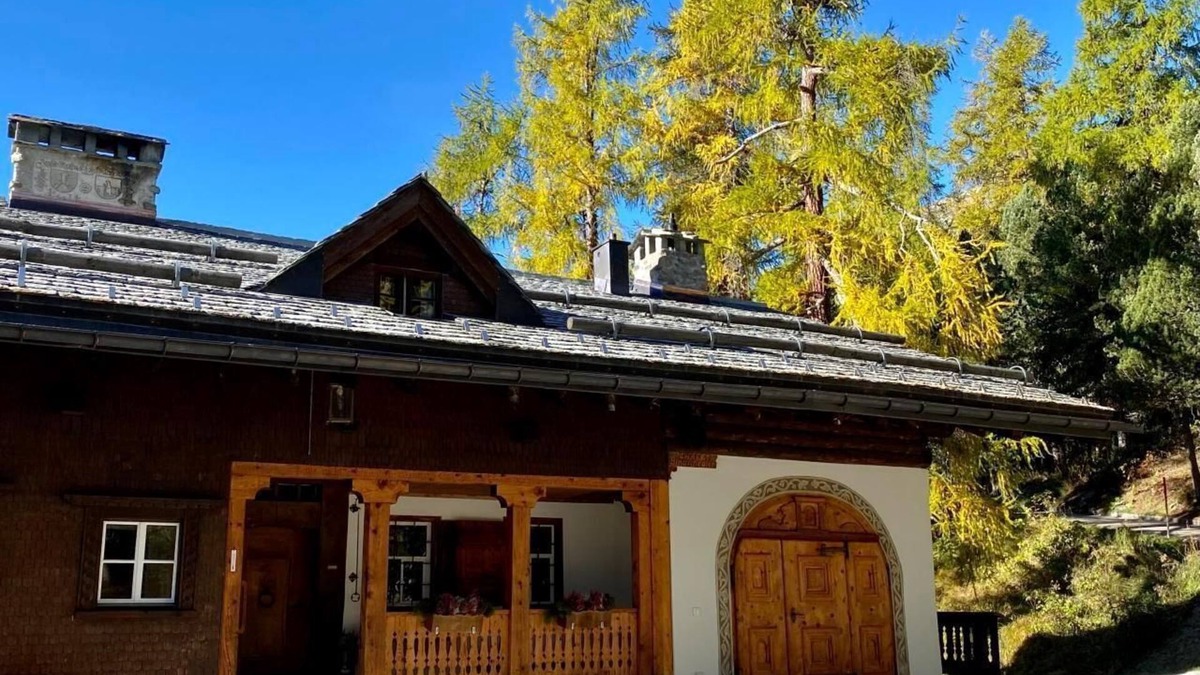 Champfer Apartment | Holiday apartment Champfèr (St. Moritz) for 1 - 4 persons with 2 bedrooms - Holiday apartment in one