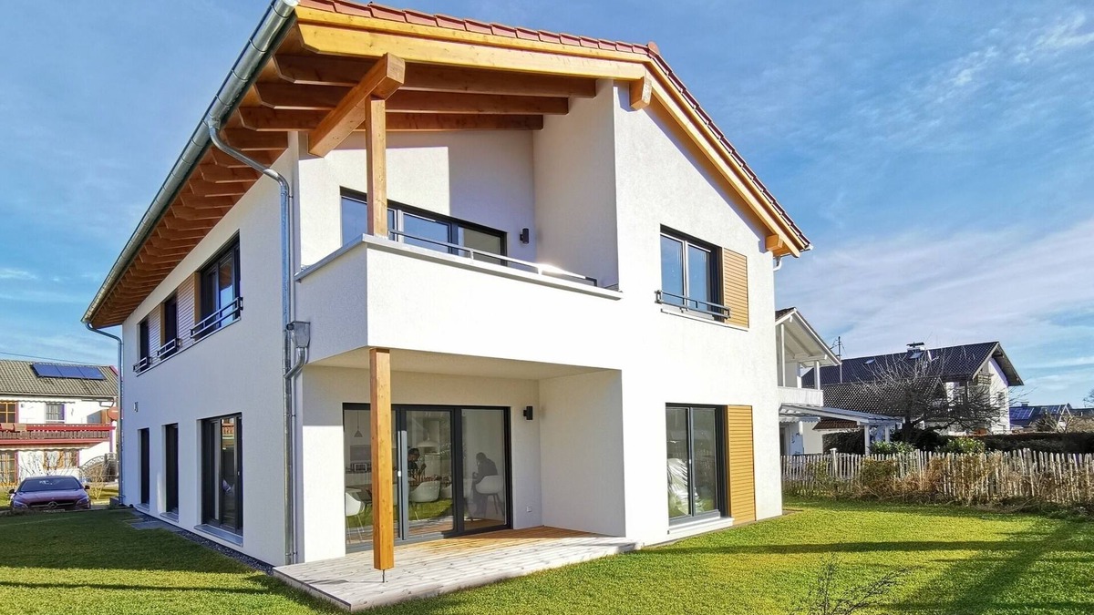 Prien am Chiemsee Apartment | Holiday apartment/app. for 6 guests with 146m² in Prien am Chiemsee (126108)