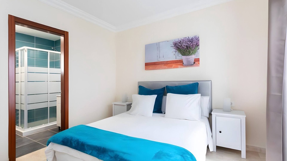 El Guincho Apartment | Holiday Apartment 'Rolycar 103' with Wi-Fi