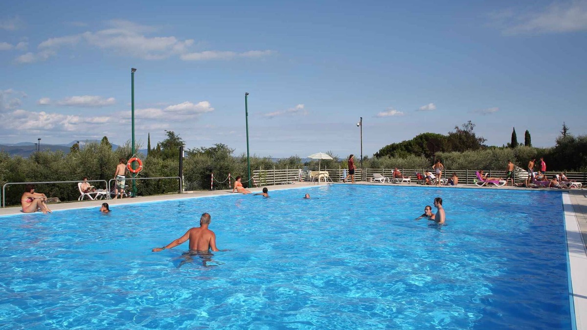 Villaggio Sanghen Apartment | Holiday apartment with outdoor pool on Lake Garda