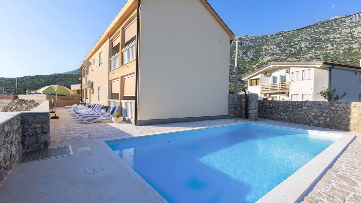 Cesarica Apartment | Holiday apartmant Anabella with pool Top 1
