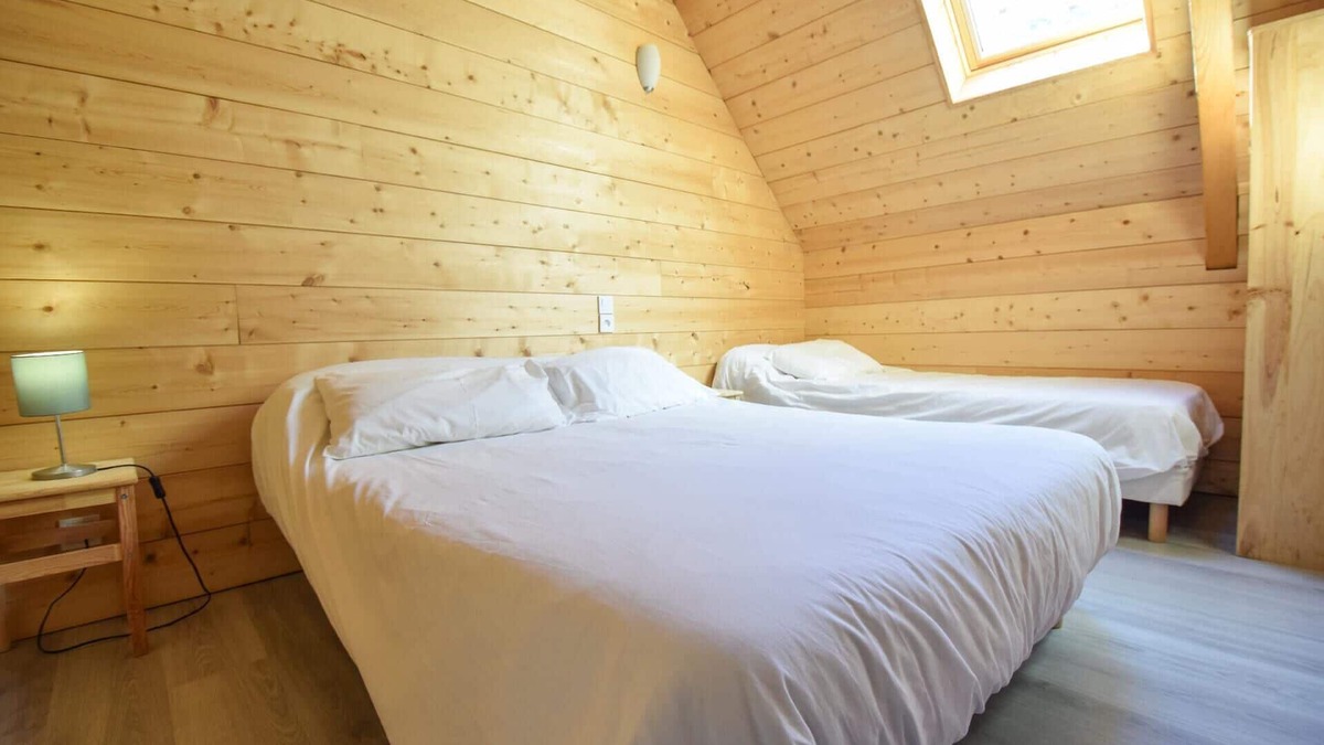 Luz-Saint-Sauveur Apartment | Holiday apartment Luz St Sauveur for 1 - 10 persons with 4 bedrooms - Row house