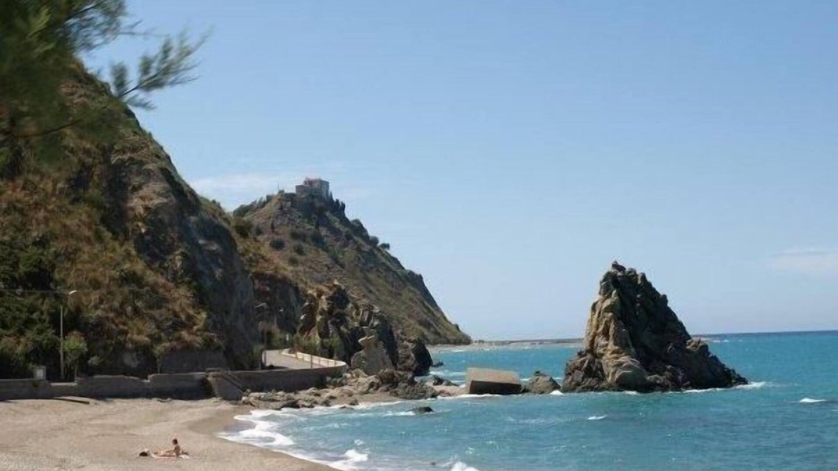 Naso Apartment | Holiday apartment Capo d'Orlando for 1 - 4 persons with 2 bedrooms - Holiday apartment in one or mul